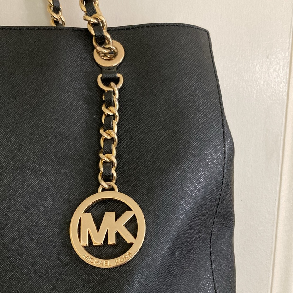 Michael Kors Chain Shoulder Handbag - Picture 5 of 16